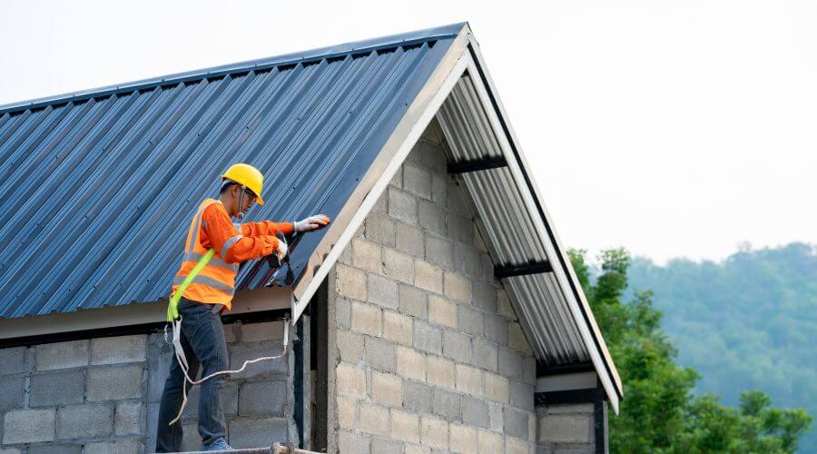 Professional gutter cleaning in Anacortes, WA